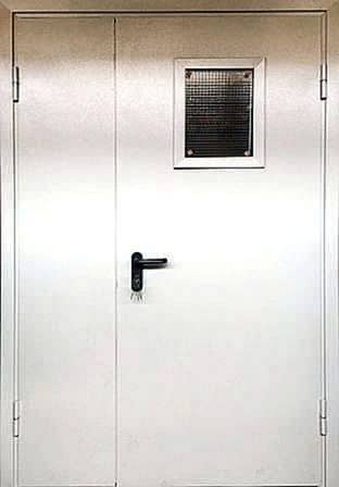 Белая тамбурная дверь CN-3