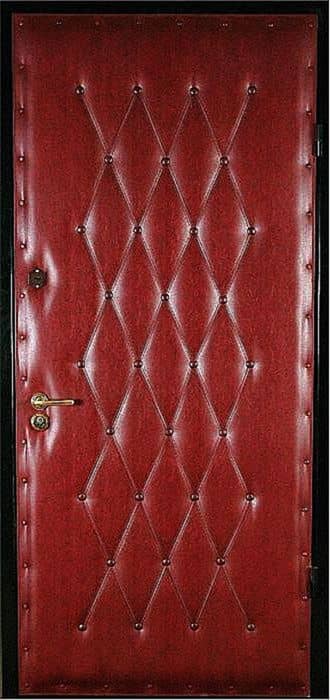 Входная дверь в квартиру CA-2 - снаружи